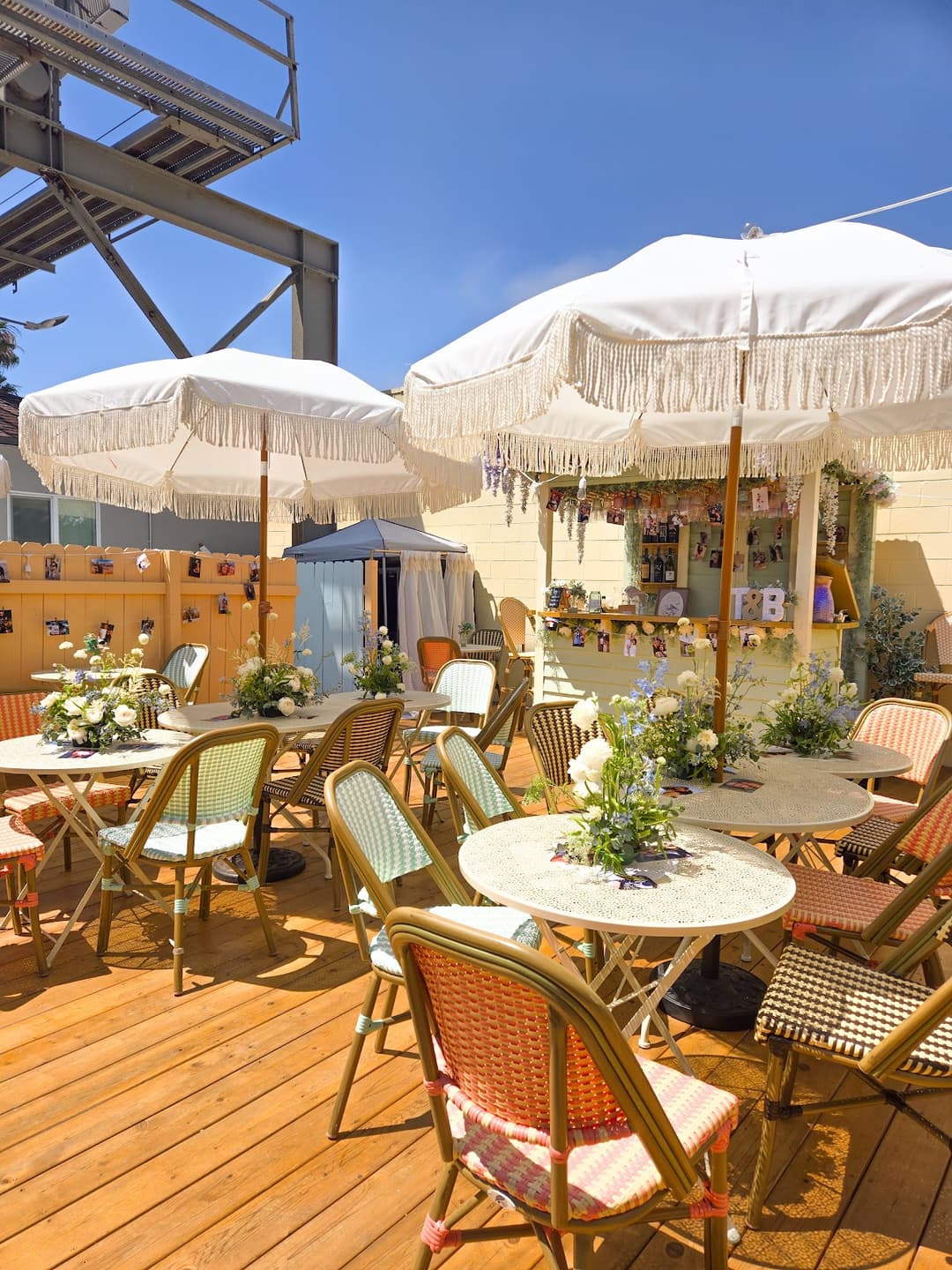 The Oasis Patio Bar, a happy hour spot in San Diego