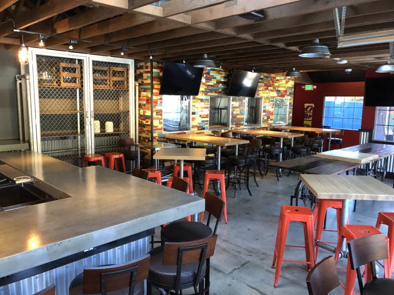Del's Hideout, a happy hour spot in San Diego