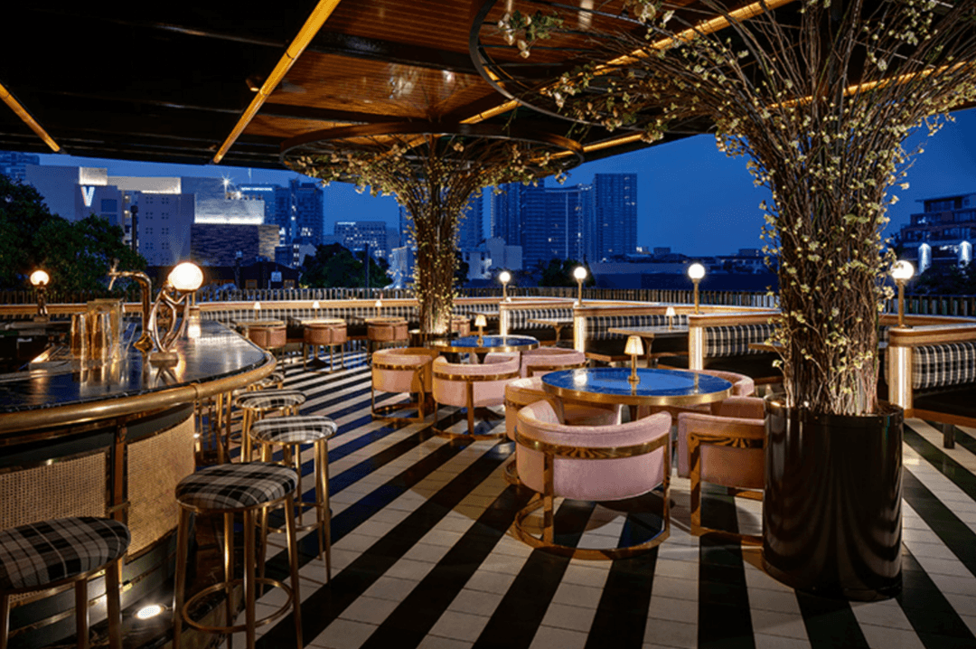 Born and Raised, a happy hour spot in San Diego