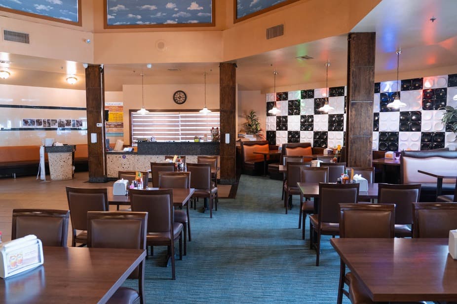 Great Plaza Buffet, a happy hour spot in San Diego