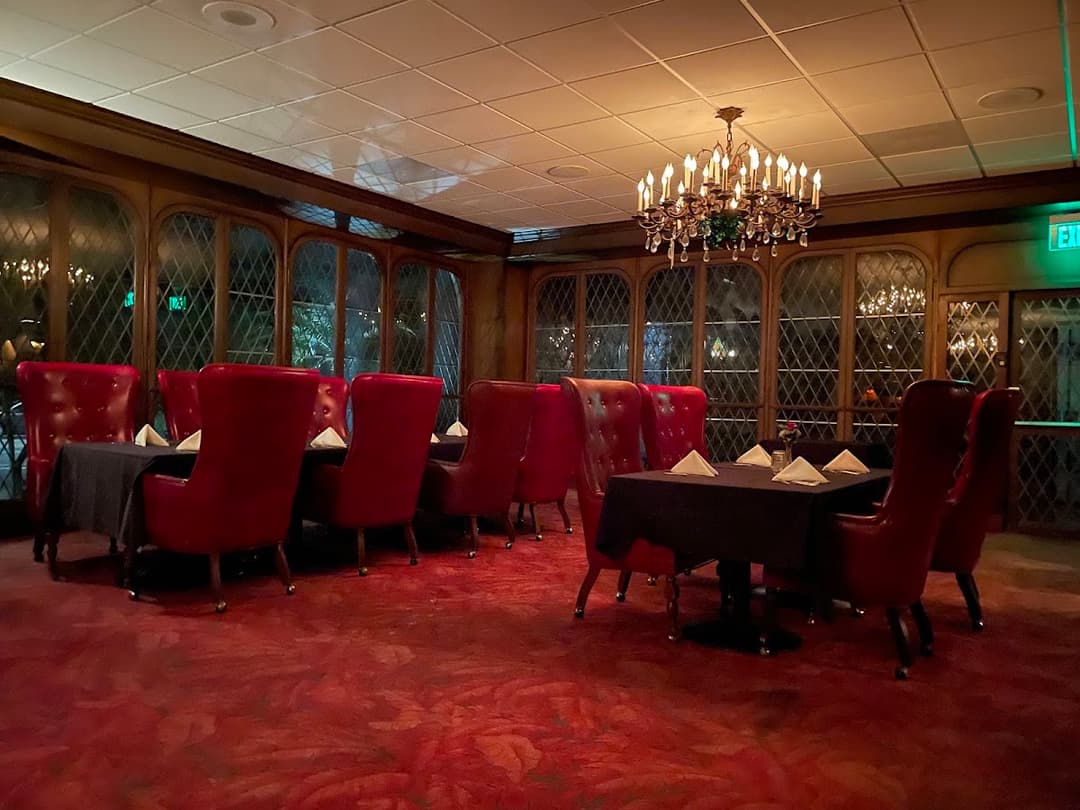 IMPERIAL STEAKHOUSE, a happy hour spot in San Diego