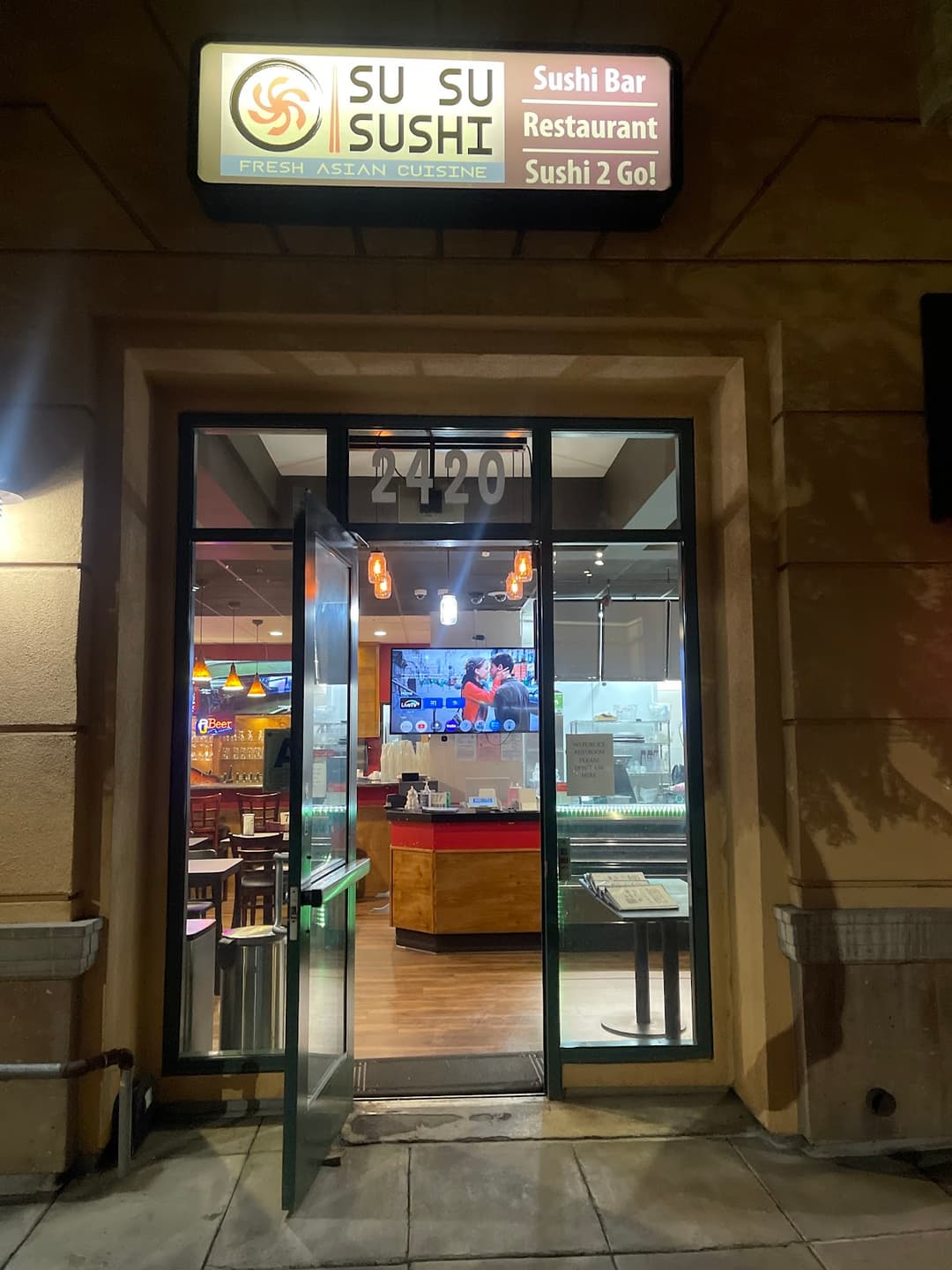 Su Su Sushi, a happy hour spot in San Diego