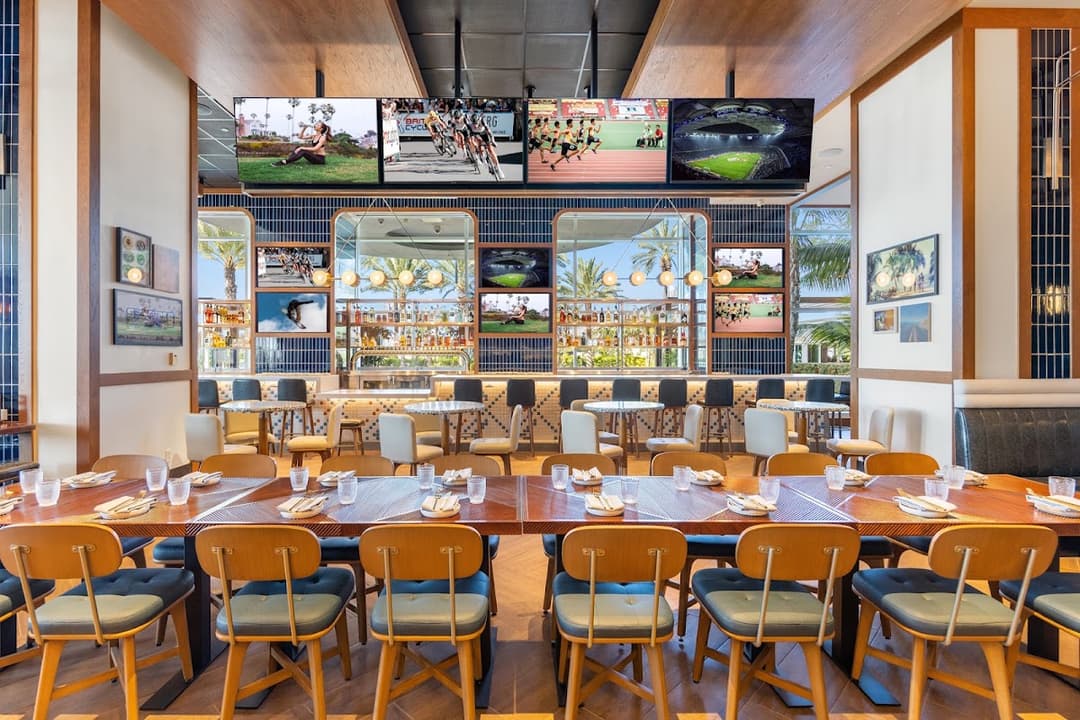 Hudson & Nash, a happy hour spot in San Diego