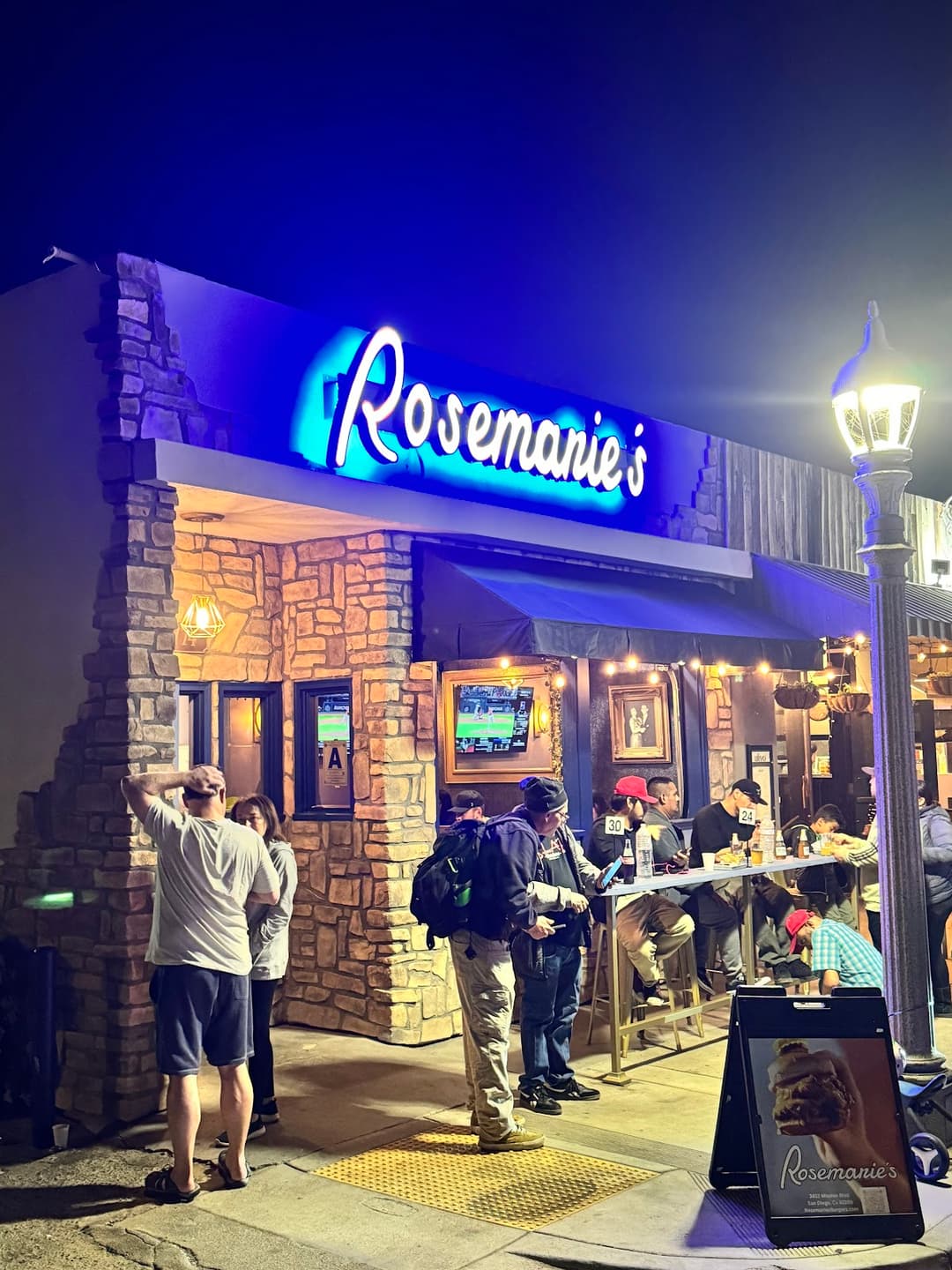 Rosemarie's Buns & Brews, a happy hour spot in San Diego