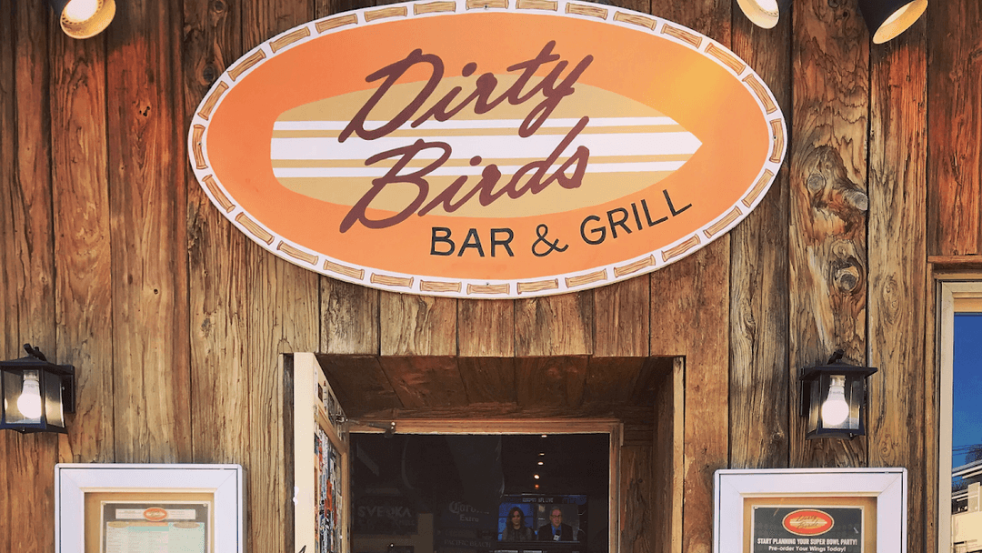 Dirty Birds Pacific Beach, a happy hour spot in San Diego
