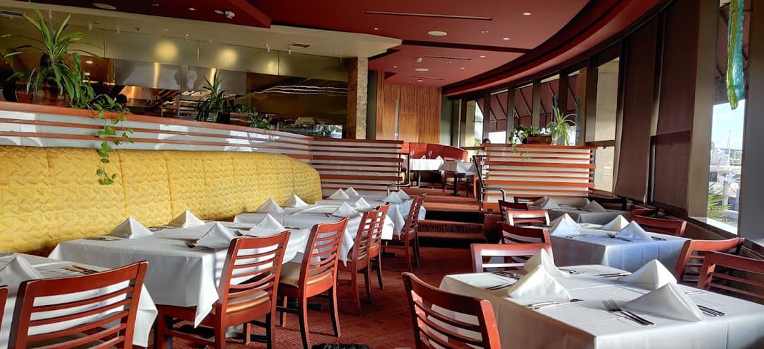 Roy's Restaurant San Diego Waterfront, a happy hour spot in San Diego