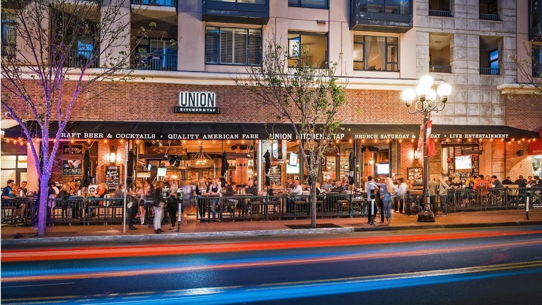 Union Kitchen and Tap Gaslamp, a happy hour spot in San Diego