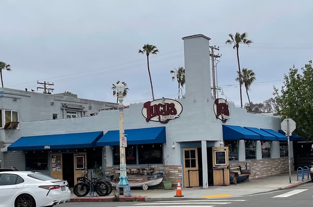 Lucy's Tavern, a happy hour spot in San Diego